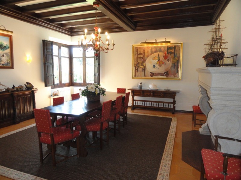 LA GAVINA (S'AGARÓ VELL), VILLA WITH LARGE LAND   (Ref. 141)
